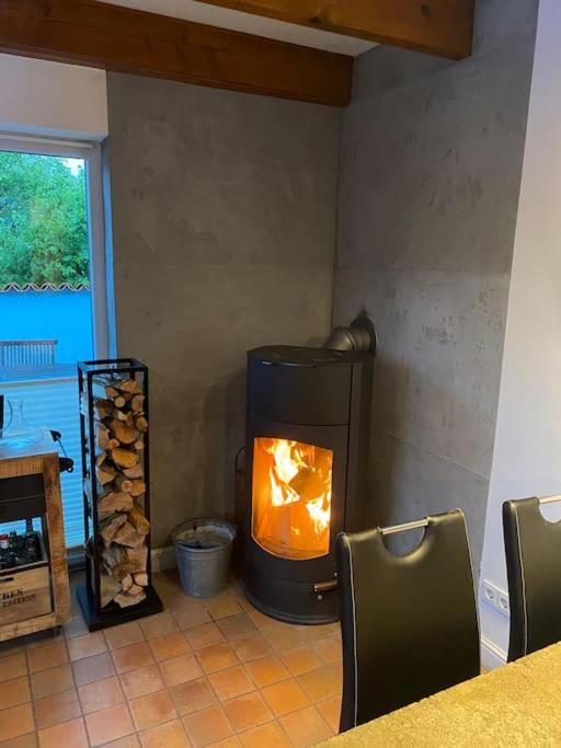 Luxurioeses Ferienhaus Am Ems Jade Kanal Sande Exterior foto